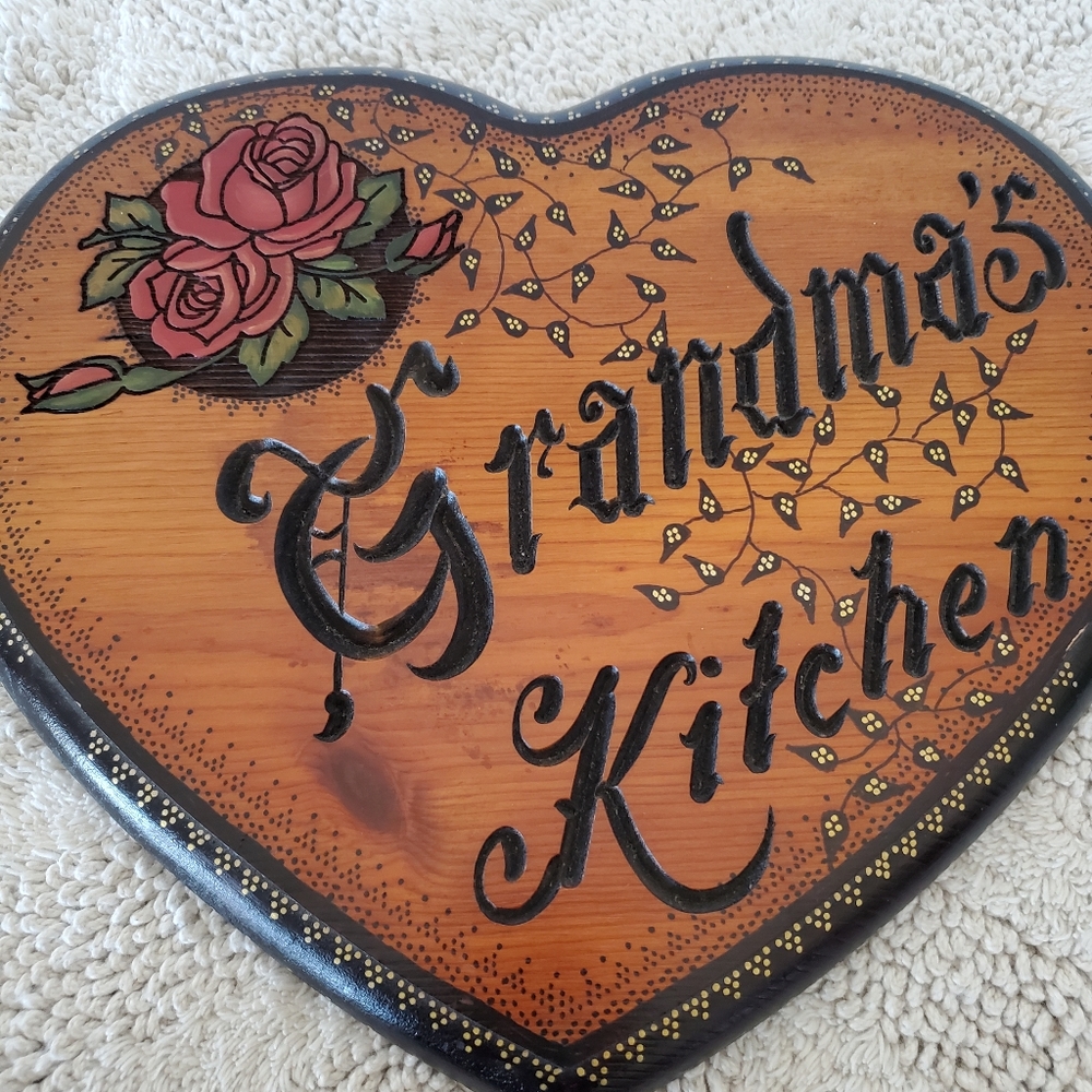 Handmade Heart Wood Wall Hanging "Grandma's Kitchen" Floral 12 x 10" Kitschy - Picture 13 of 13